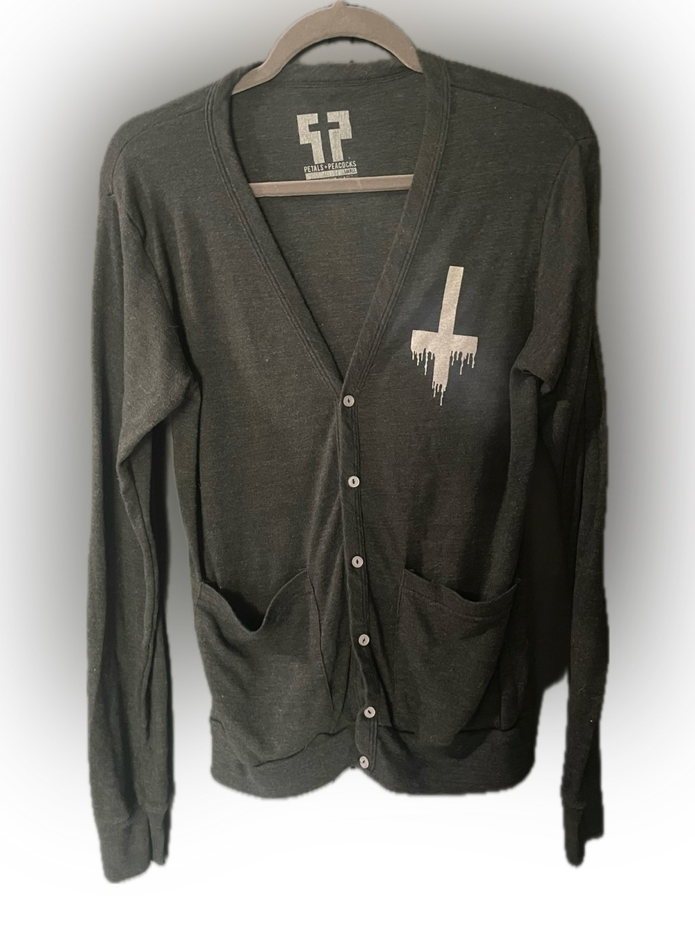 Petals and Peacocks Grey Y2K Goth Dripping Cross Cardigan Small